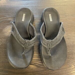 Skechers Black and Gray Women's Sandals